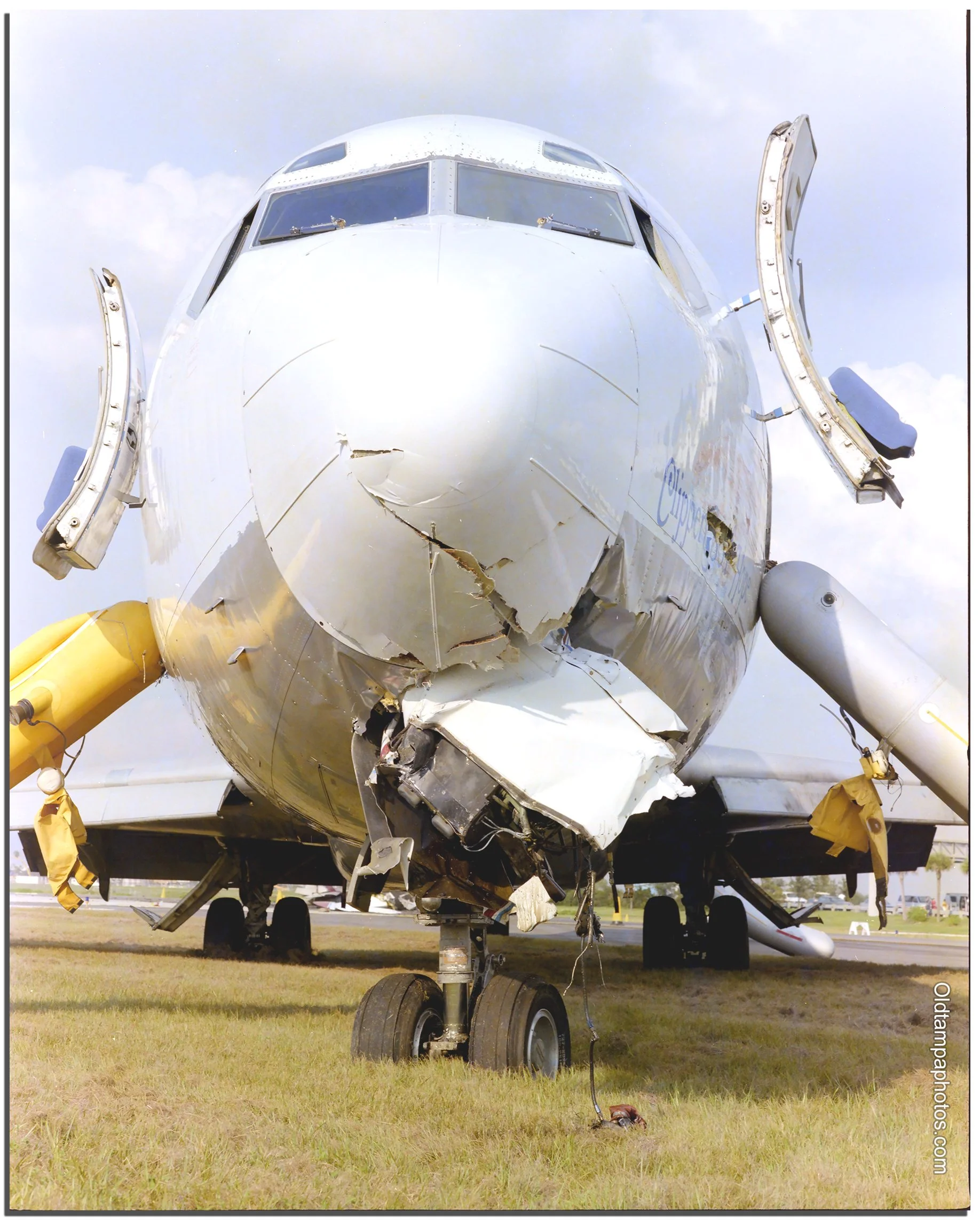 Pan Am Jet Clipper Good Hope runway crash November 1986 — Old